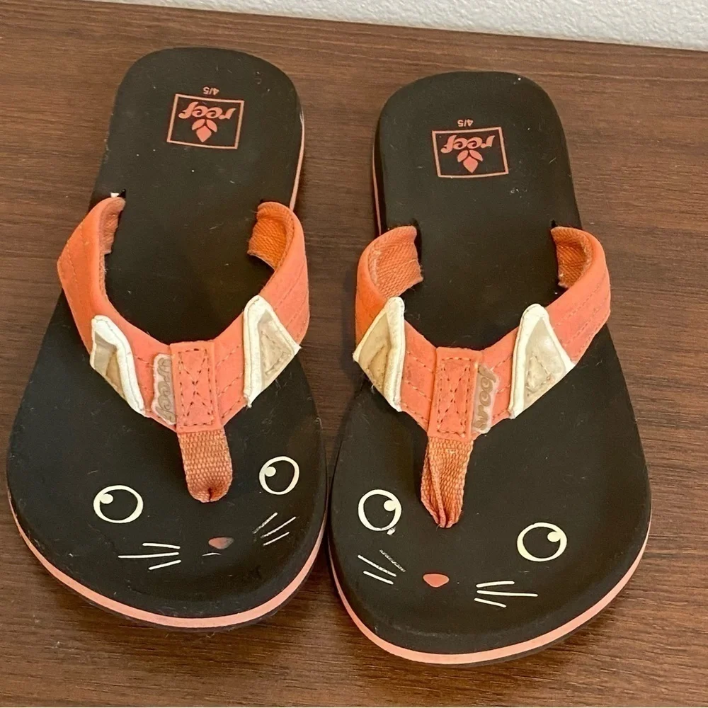 * Reef Kitty Cat Premium Flip Flops Size 4/5 Peach Pink Black